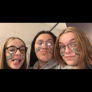 Meet your Posher, Nalha